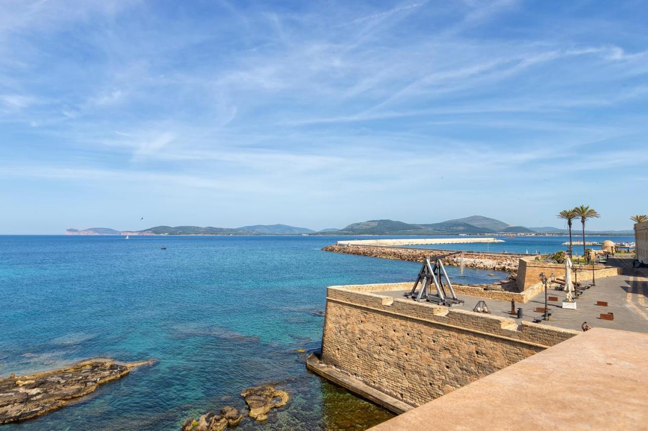 Sardinia Re - Blue Terrace Panoramic Sea View Apartment